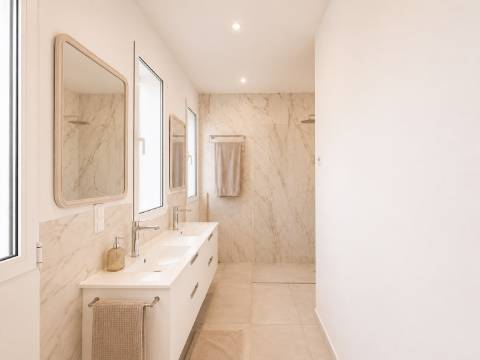 MORADIA 3 QUARTOS COM VISTA MAR PARA VENDA EM FARO