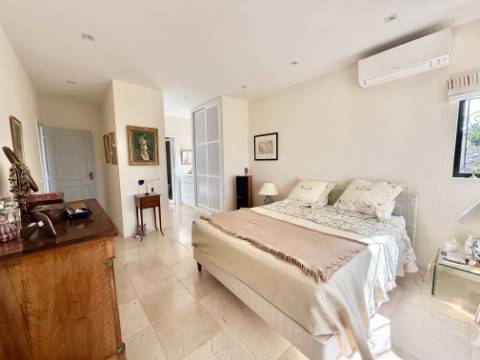 Moradia V3 com vista mar e piscina - Loulé