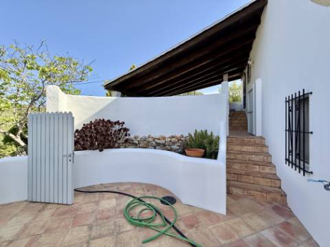 Moradia V3 com vista mar e piscina - Loulé