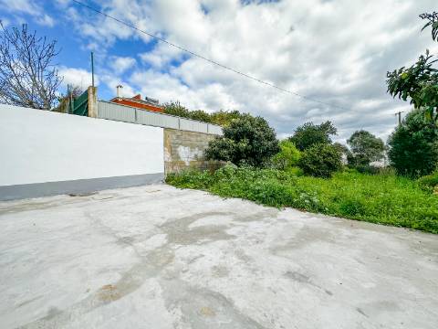 Casa de V2+2 em Almancil com jardim