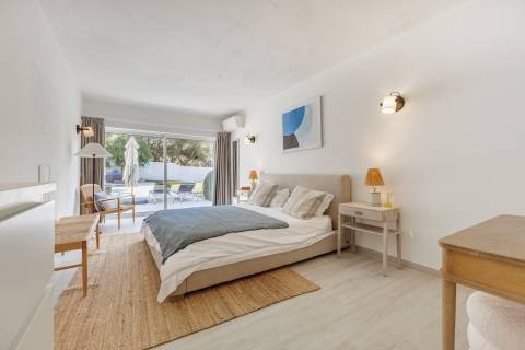 Moradia de charme V3, perto da praia e do golfe no prestigiado Triângulo Dourado, Fonte Santa - Quarteira
