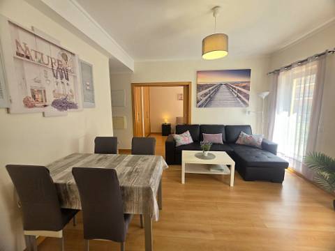 Apartamento T1 na Marina de Olhão com piscina