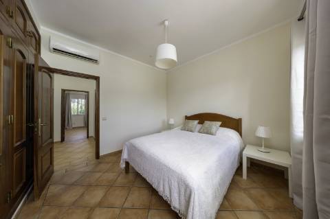 Moradia de Charme com Piscina e Vista Campo | São Brás de Alportel