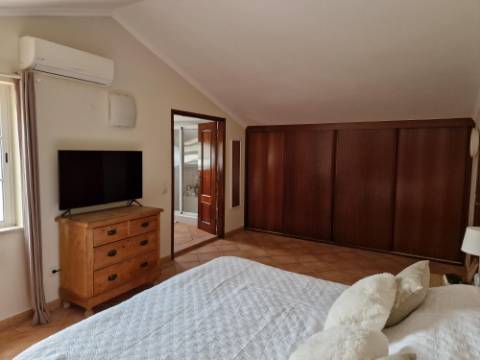 Moradia de Charme com Piscina e Vista Campo | São Brás de Alportel