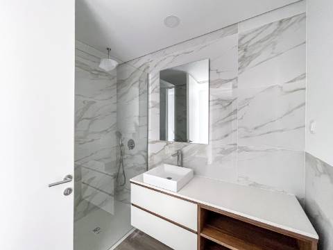 Apartamento T2 Moderno em Almancil com Excelente Localização