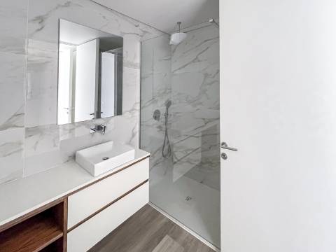 Apartamento T2 Moderno em Almancil com Excelente Localização