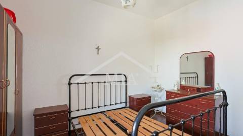 Apartamento T3 com Quintal e Anexo | Excelente...
