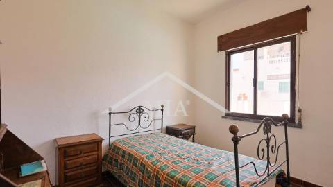 Apartamento T3 com Quintal e Anexo | Excelente...