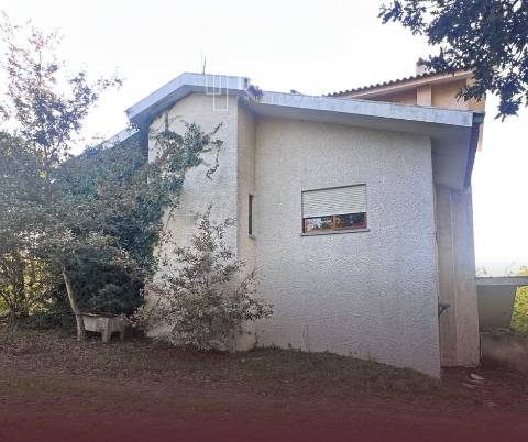 Moradia T4 Venda em Barreiros e Cepões,Viseu