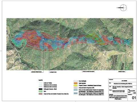 Propriedade com Ruína Única em Santa Margarida da Serra, Grândola - 19.5 Hectares com Ruína, PIP Aprovado para novas construções - Amplos e variados recursos Naturais!